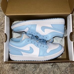Women’s ice blue/white air Jordan low